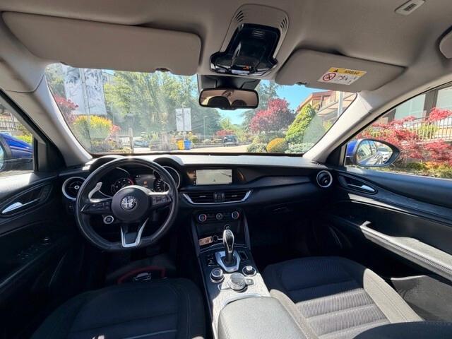 Alfa Romeo Stelvio 2.2 Turbodiesel 190 CV AT8 RWD Business