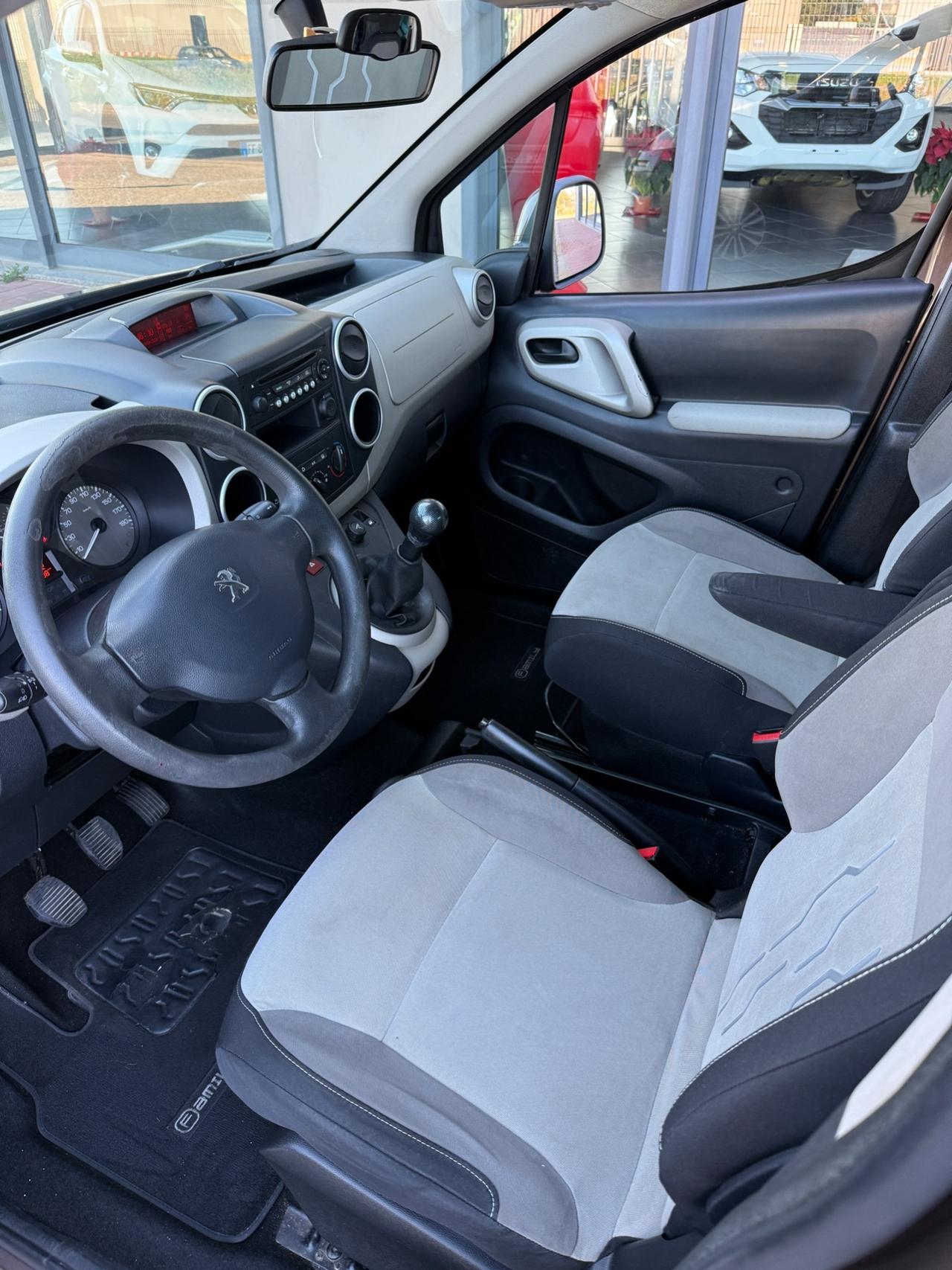 Peugeot Partner Tepee 1.6 HDi 92CV Family