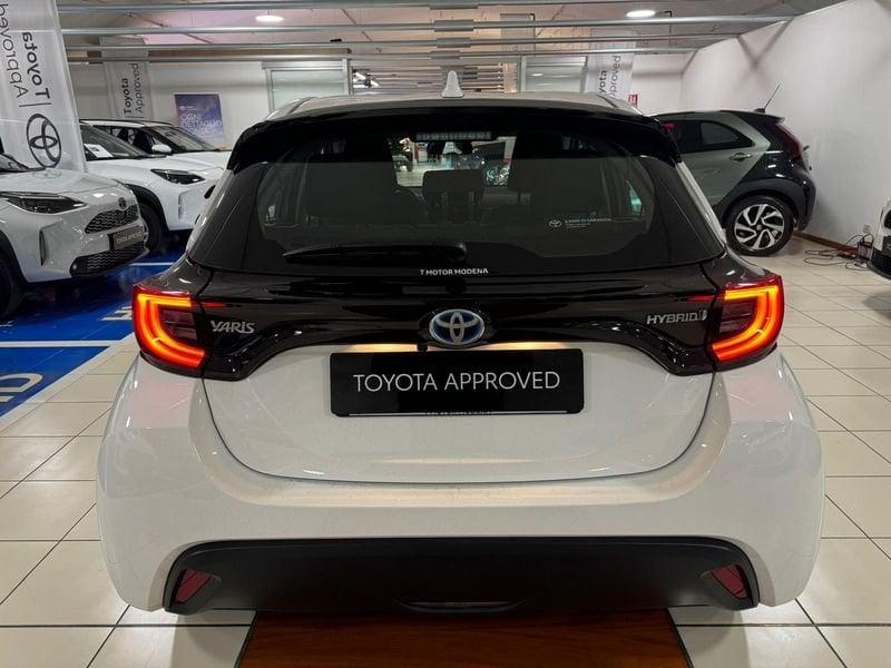 Toyota Yaris Hybrid Trend MY22