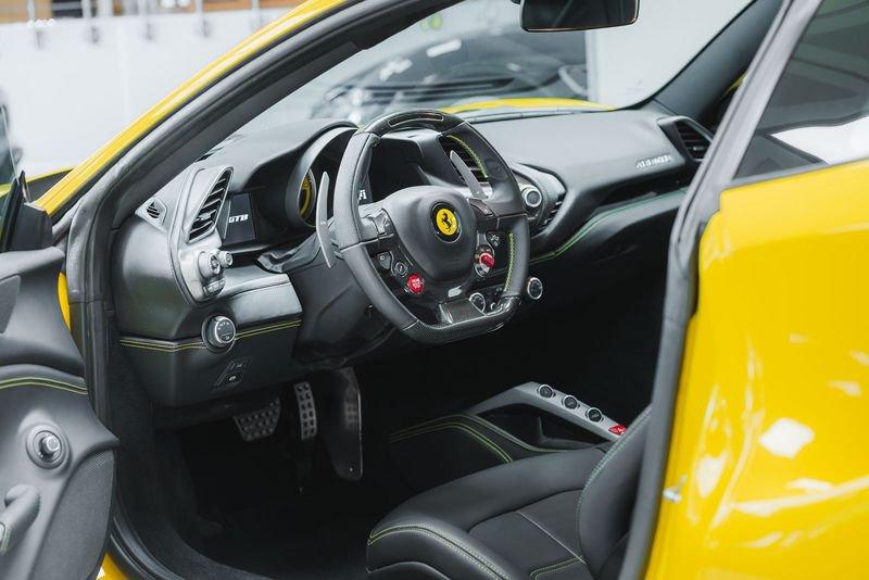 Ferrari 488 GTB 488 Coupe 3.9 GTB dct