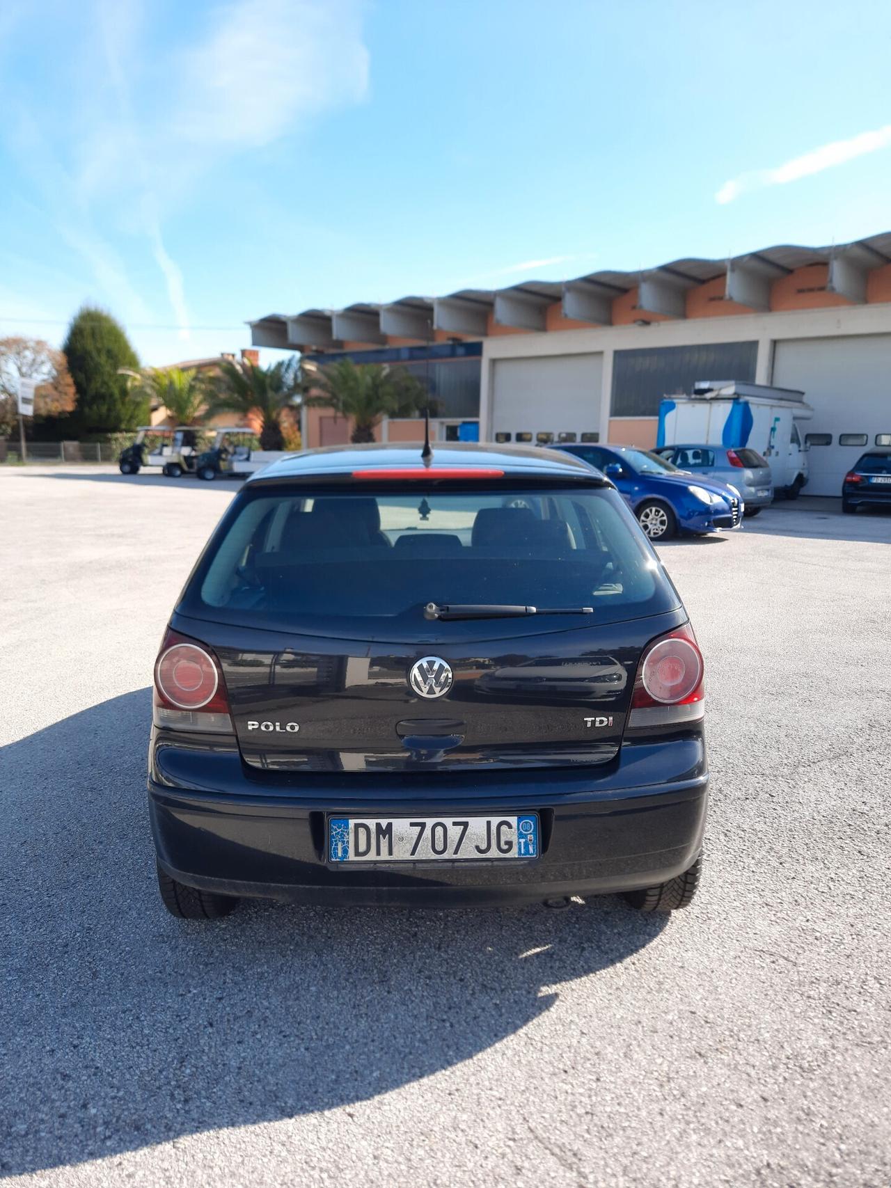 Volkswagen Polo 1.4/69CV TDI 5p Ok neopatentati