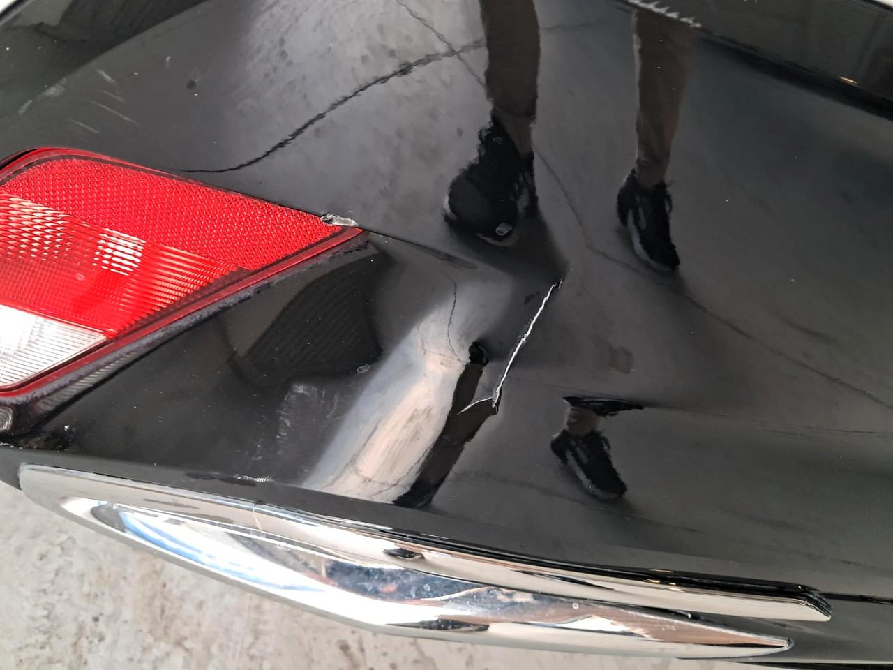 Peugeot 308 BlueHDi 130 S&S EAT8 SW Allure