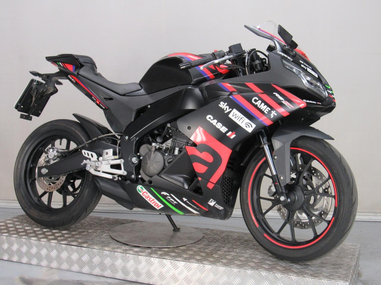 Aprilia RS 125 ABS 11 KW PATENTE A1/B