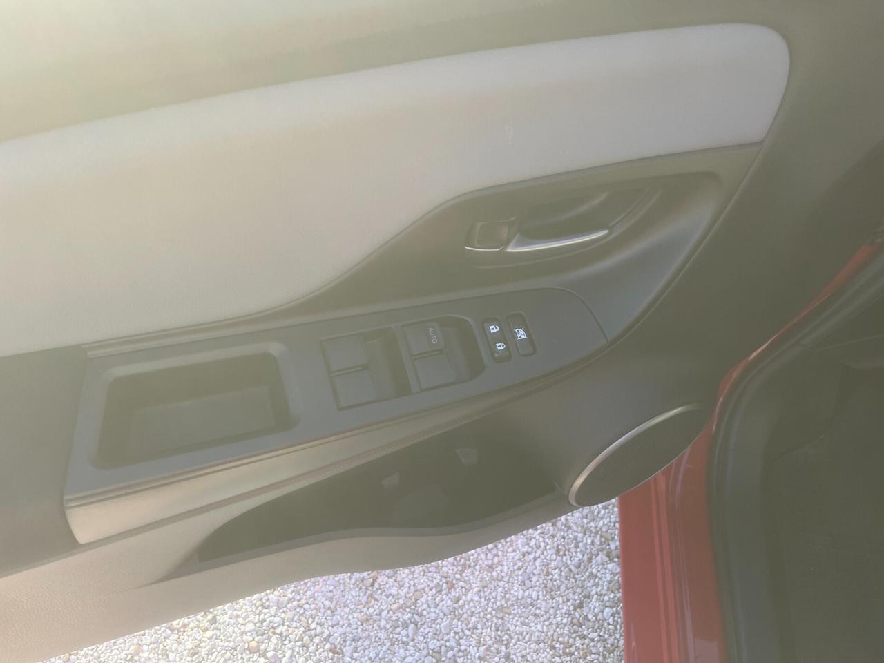 Toyota Yaris 1.0 5 porte Lounge