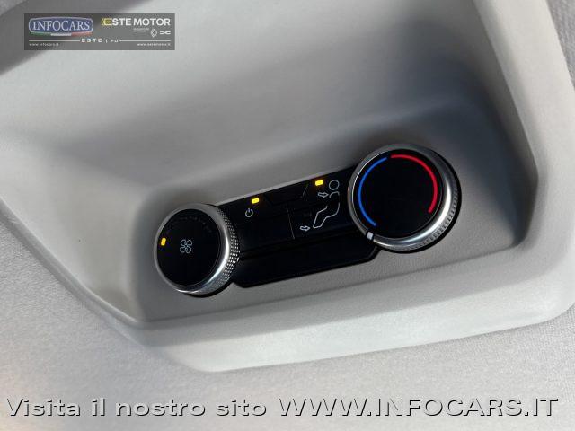 FORD Transit Custom 320 2.0 EcoBlue 136CV 9 posti + IVA
