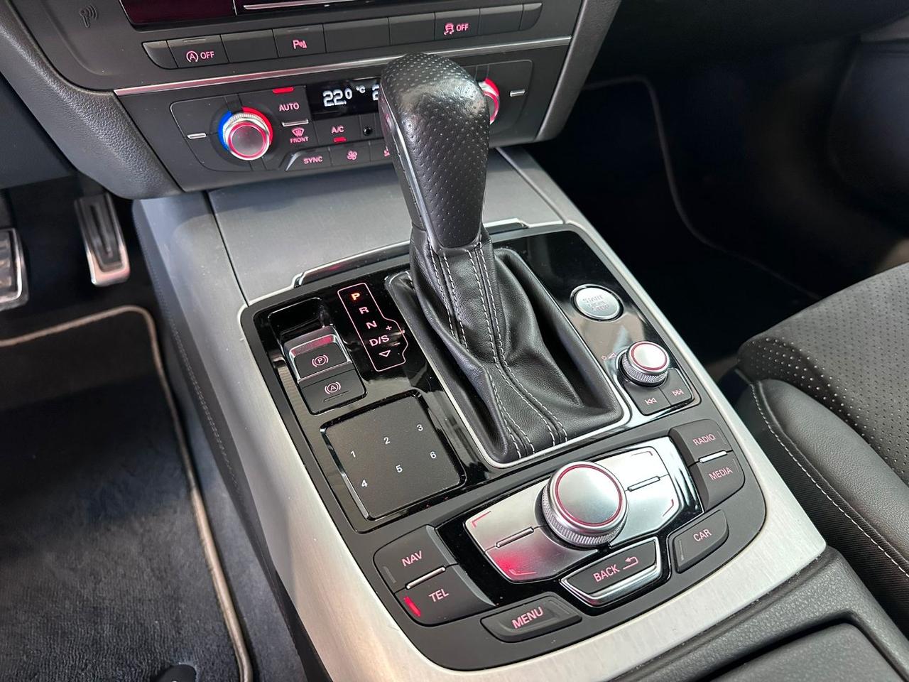 Audi A6 Avant 2.0 tdi ultra S-LINE 190cv s-tronic my17