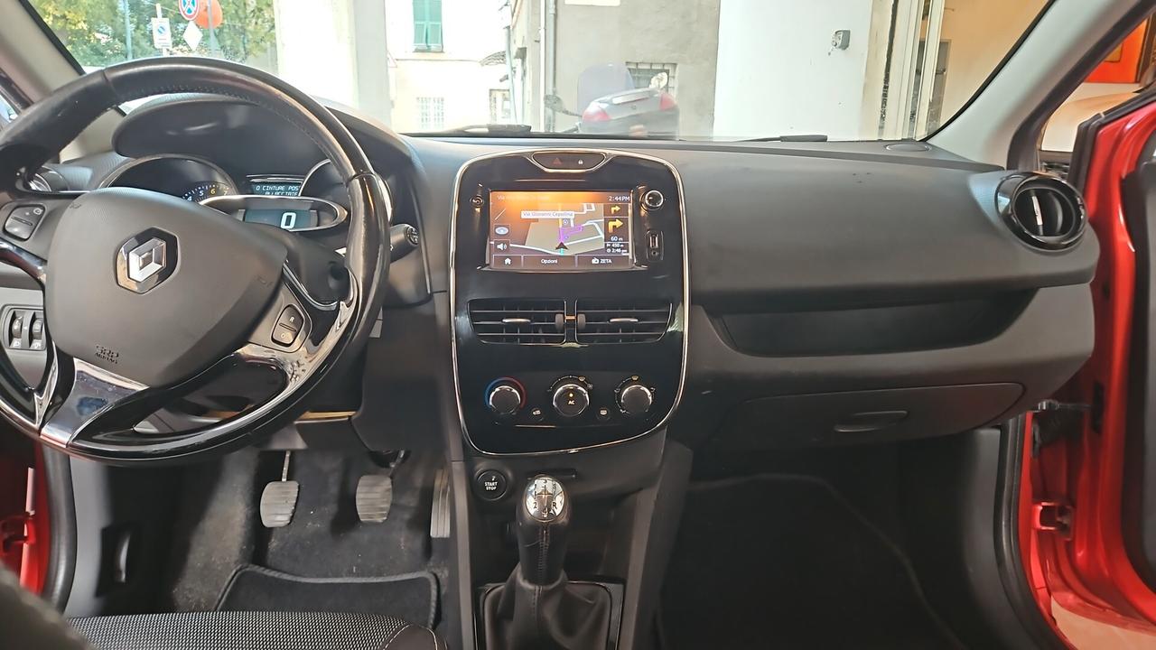 Renault Clio 1.2 75CV GPL 5 porte Costume National