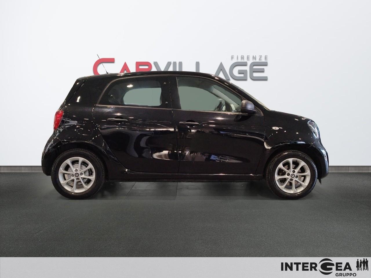 SMART Forfour 1.0 Superpassion 71cv