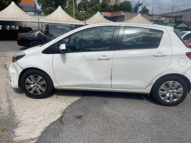 TOYOTA Yaris 1.0 5 porte ACTIVE