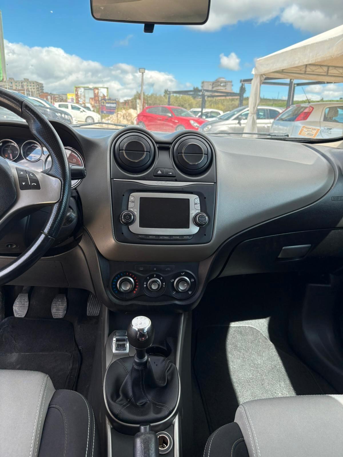 Alfa Romeo MiTo 1.3 JTDm 85 CV S&S Distinctive