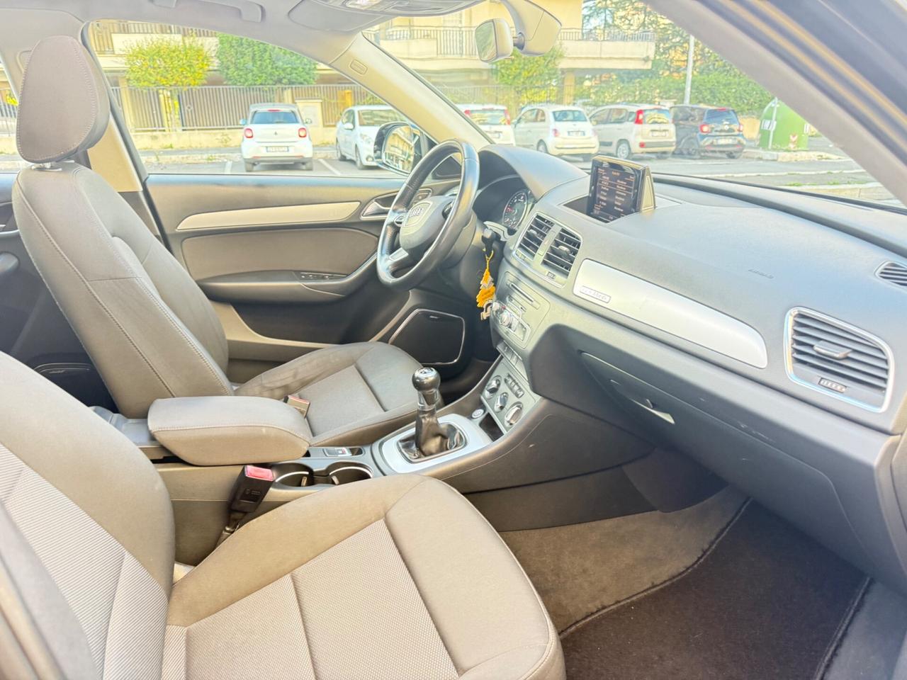 Audi Q3 2.0 TDI 150 CV quattro S tronic Sport LED TETTO APRIBILE PDC BLUETOOTH CERCHI 17 NAVI 4X4