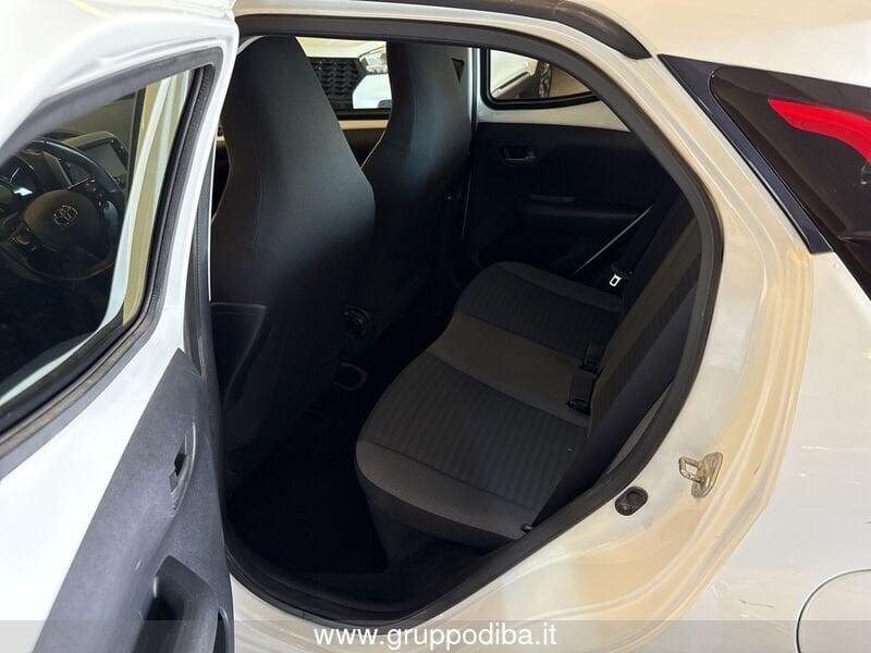 Toyota Aygo II 2018 5p 5p 1.0 x-play 72cv