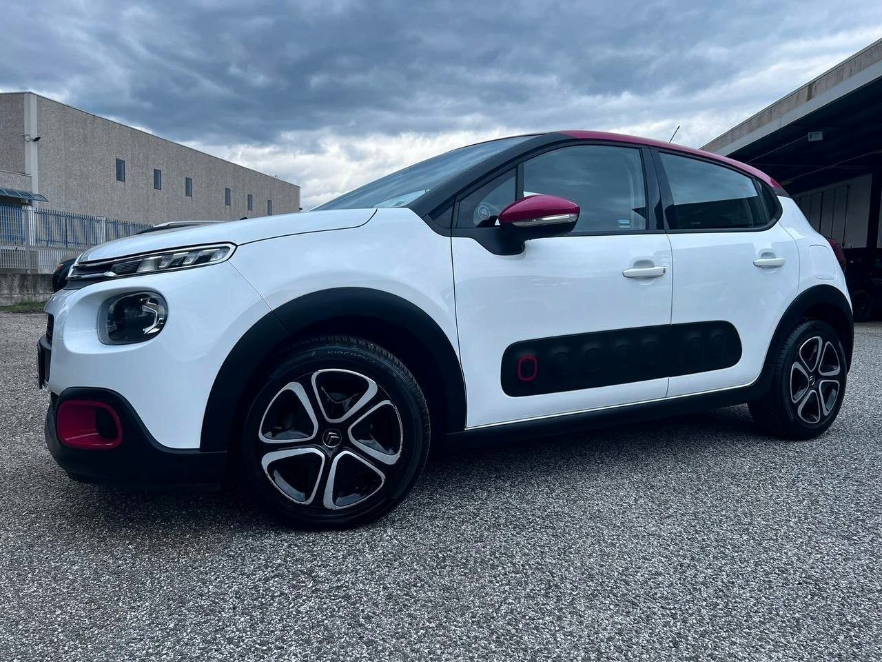 CITROEN C3 NEO PATENTATI BIANCA CON TETTO ROSSO