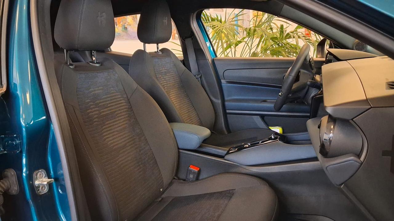 Alfa Romeo Junior 1.2 145 CV Hybrid eDCT6