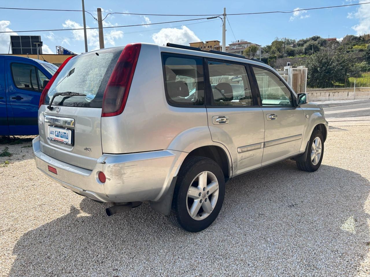 NISSAN X-TRAIL 2.2 DCI - 2005 PER RICAMBI!