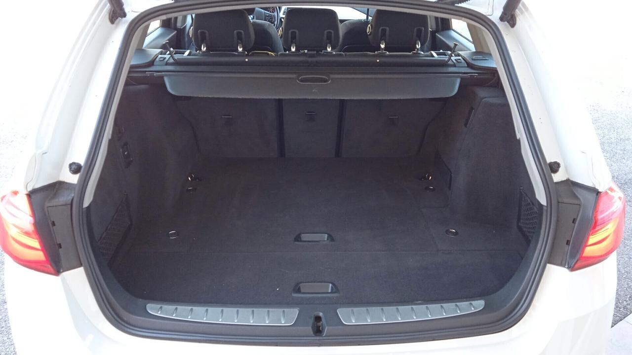 Bmw 318 318d Touring Business Advantage aut.