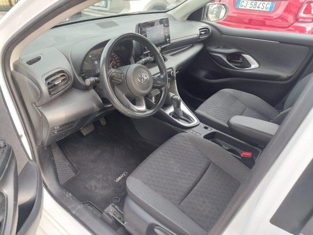 TOYOTA Yaris 1.5 Hybrid 5 porte Business