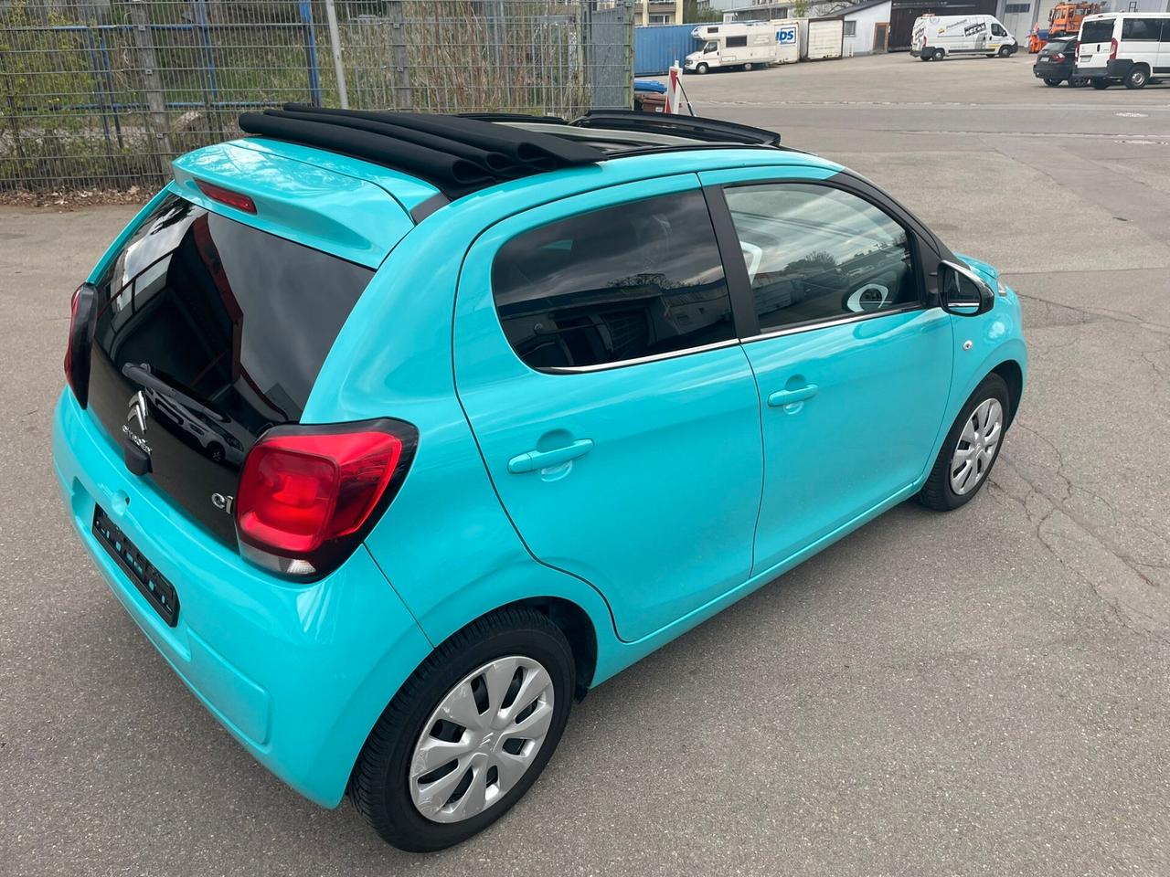 Citroen C1 Airscape VTi 68 5 porte Shine Neopatentati