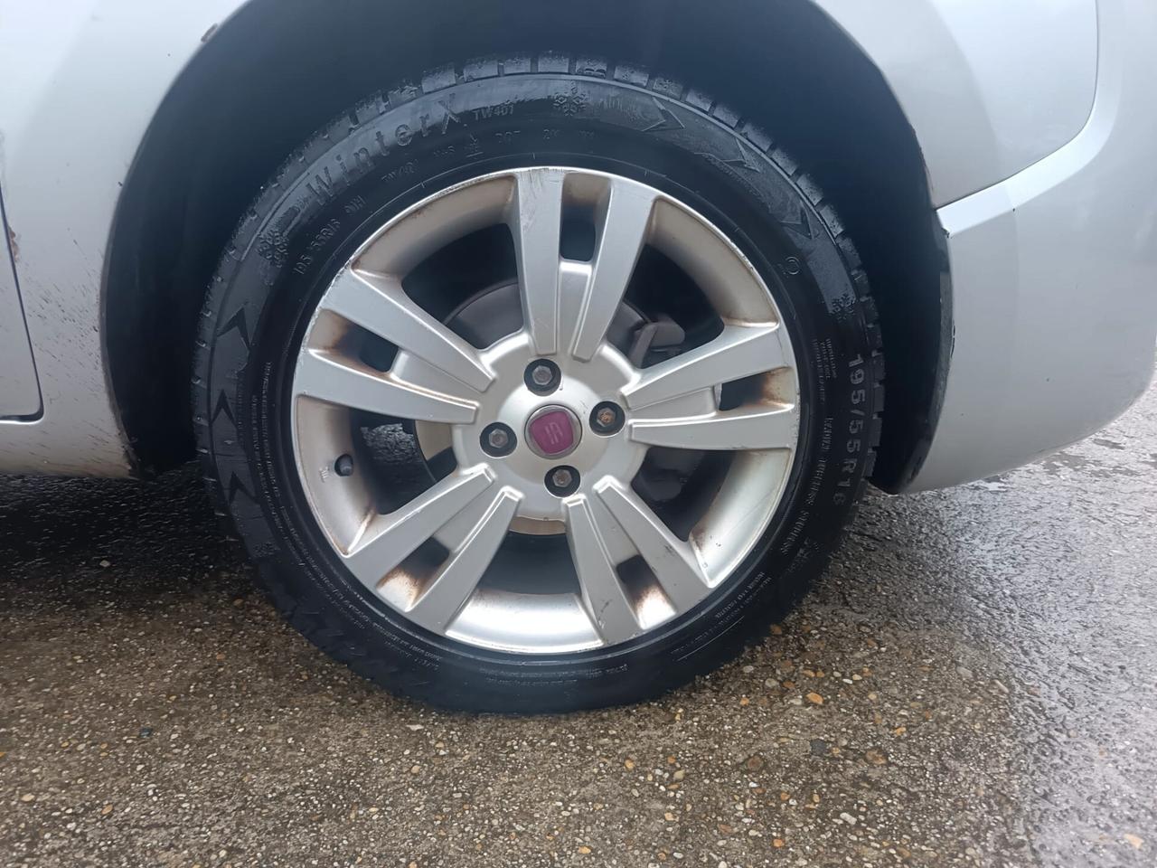 Fiat Qubo 1.3 MJT 75 CV Trekking