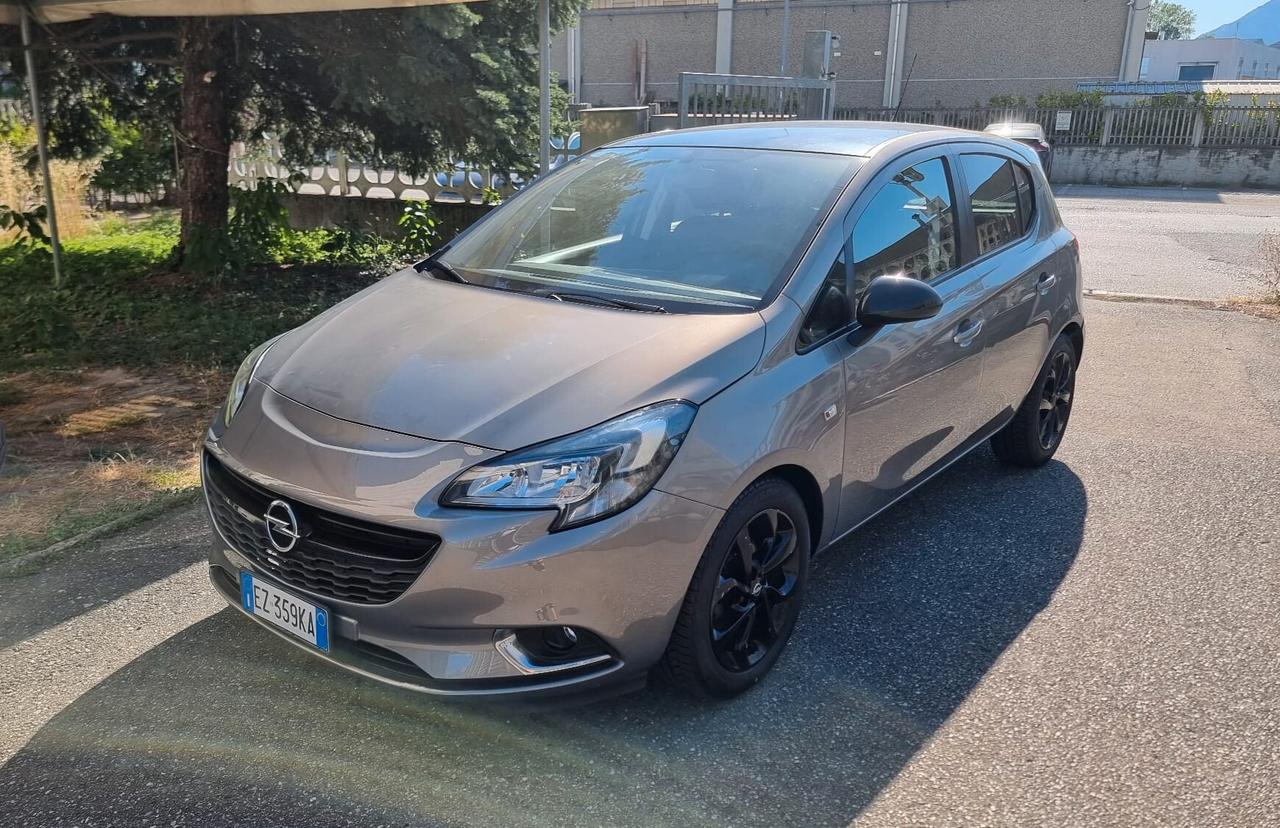 Opel Corsa 1.2 5 porte b-Color