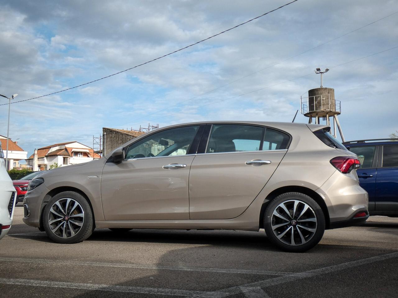 Fiat Tipo 1.6 Mjt S&S 5 porte Lounge