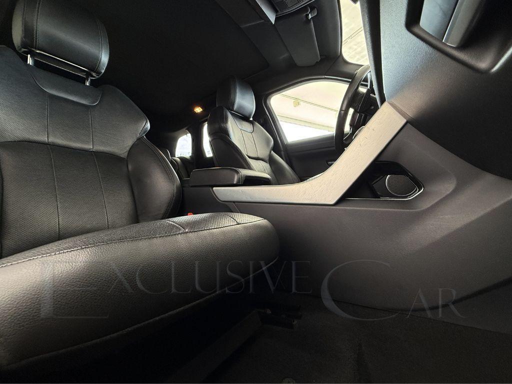 LAND ROVER - Range Rover Evoque - 2.0 TD4 180cv 5p. HSE Dynamic