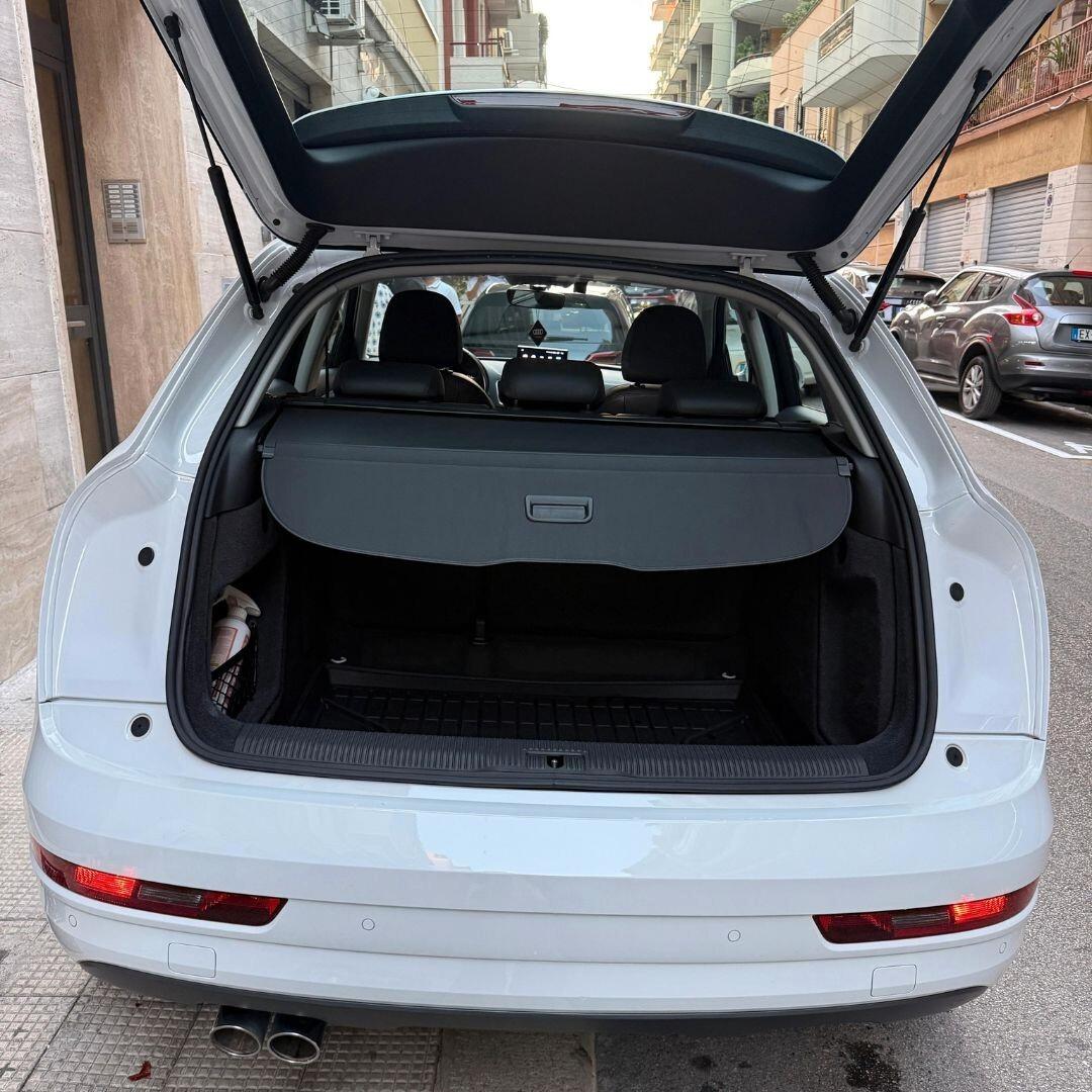 Audi Q3 2.0 TDI quattro S tronic - 150 CV
