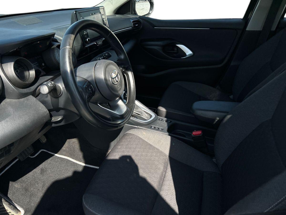 TOYOTA Yaris IV 2020 - Yaris 1.5h Lounge