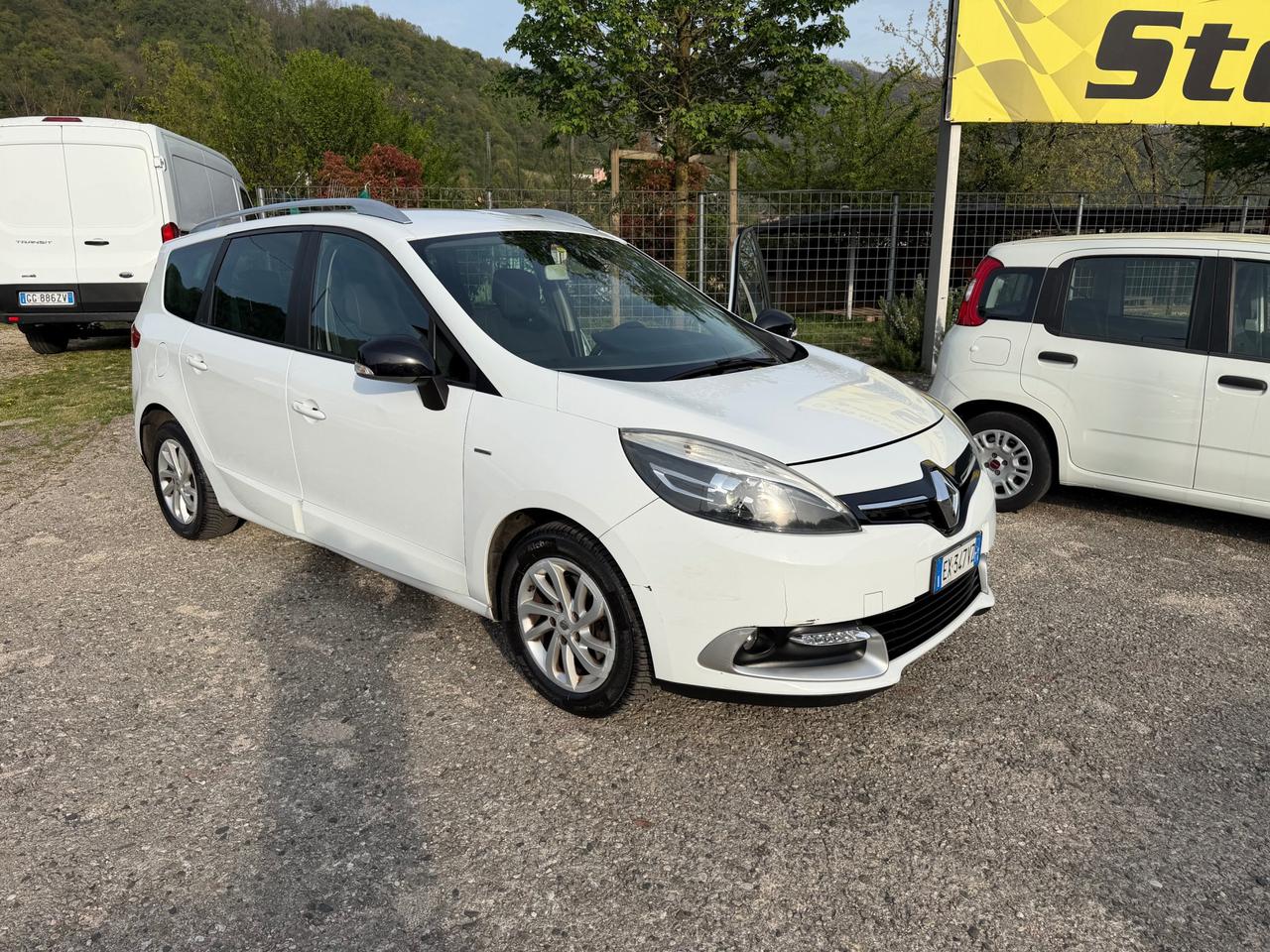 Renault Scenic 1.5 dci Limited 110cv edc