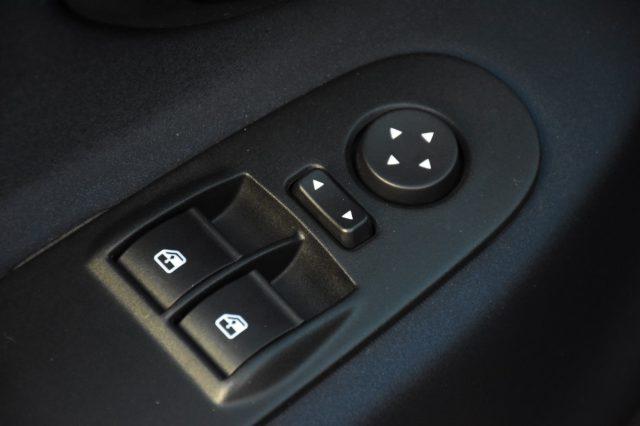 LANCIA Ypsilon 1.0 FireFly 5 p. S&S Hybrid GOLD *RETROCAMERA*