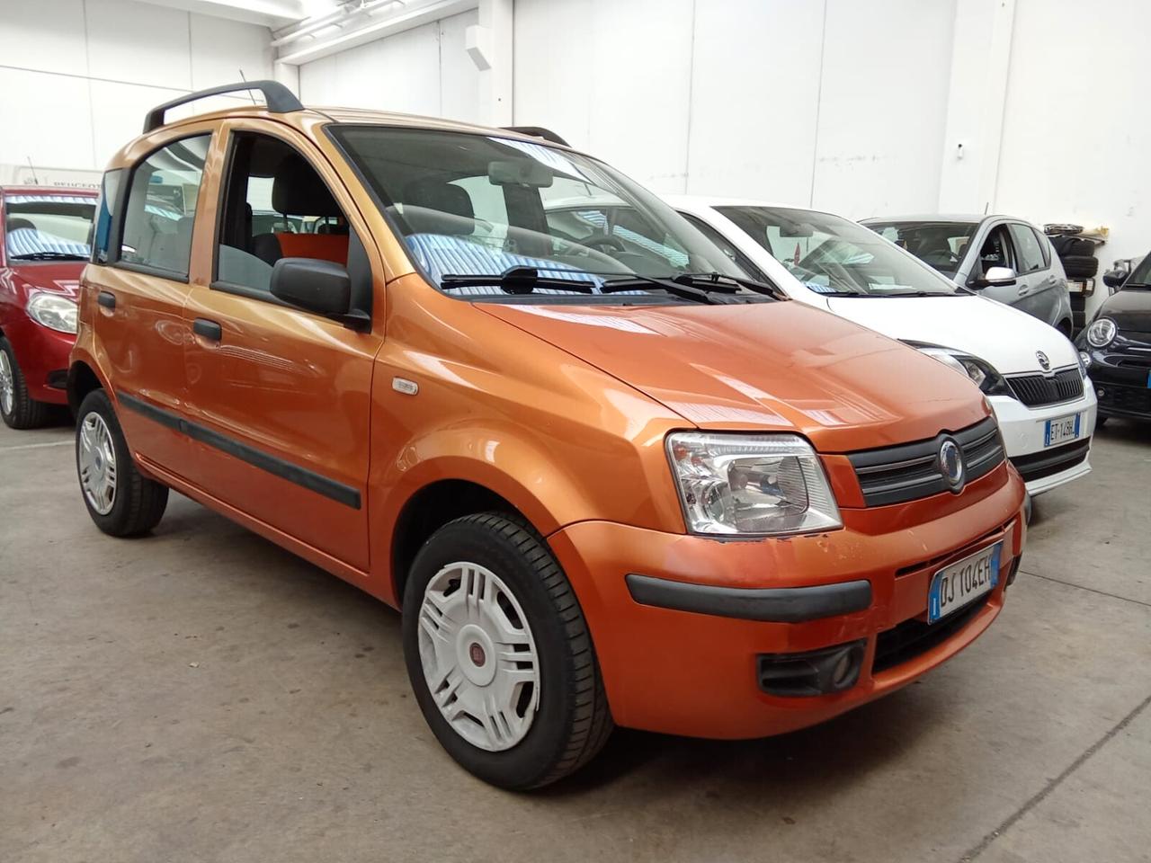 Fiat Panda 1.2 Dynamic Natural Power760kv/ NEOPATENTATI