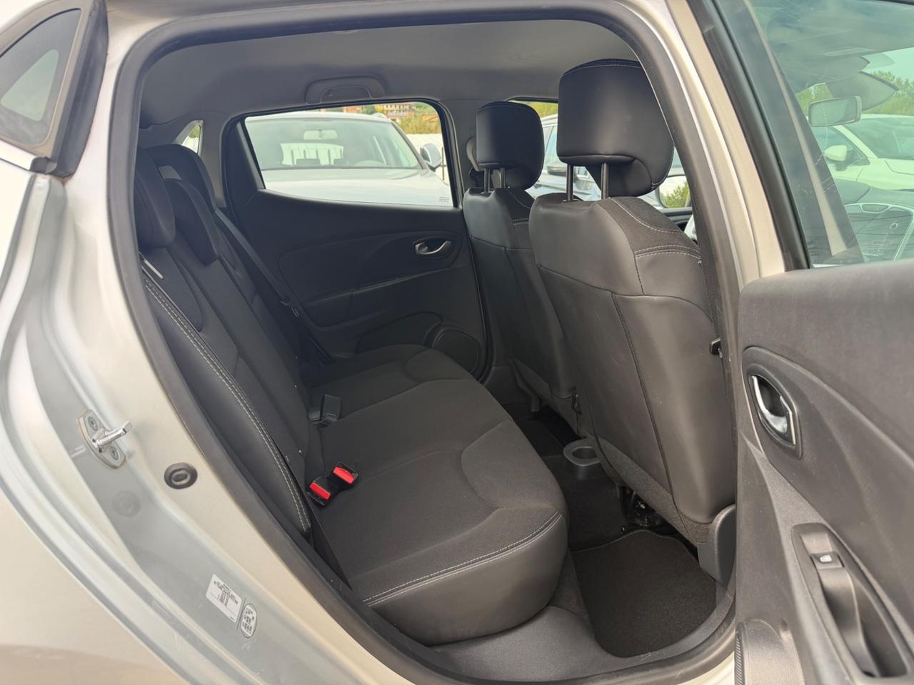 RENAULT CLIO 1.5dCi 90CV DUEL / 120.000KM