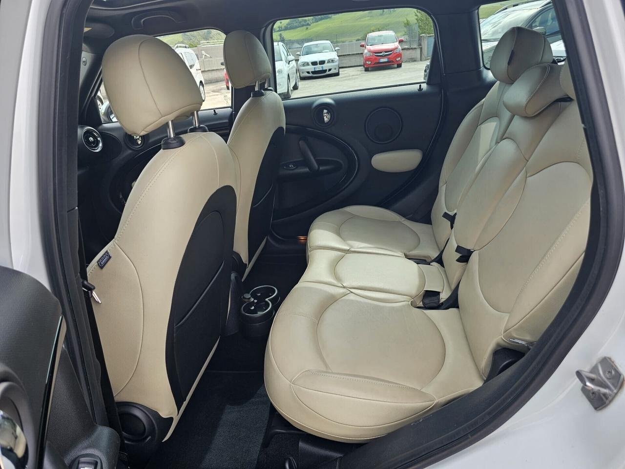 Mini Cooper Countryman 2.0 D Business Automatica