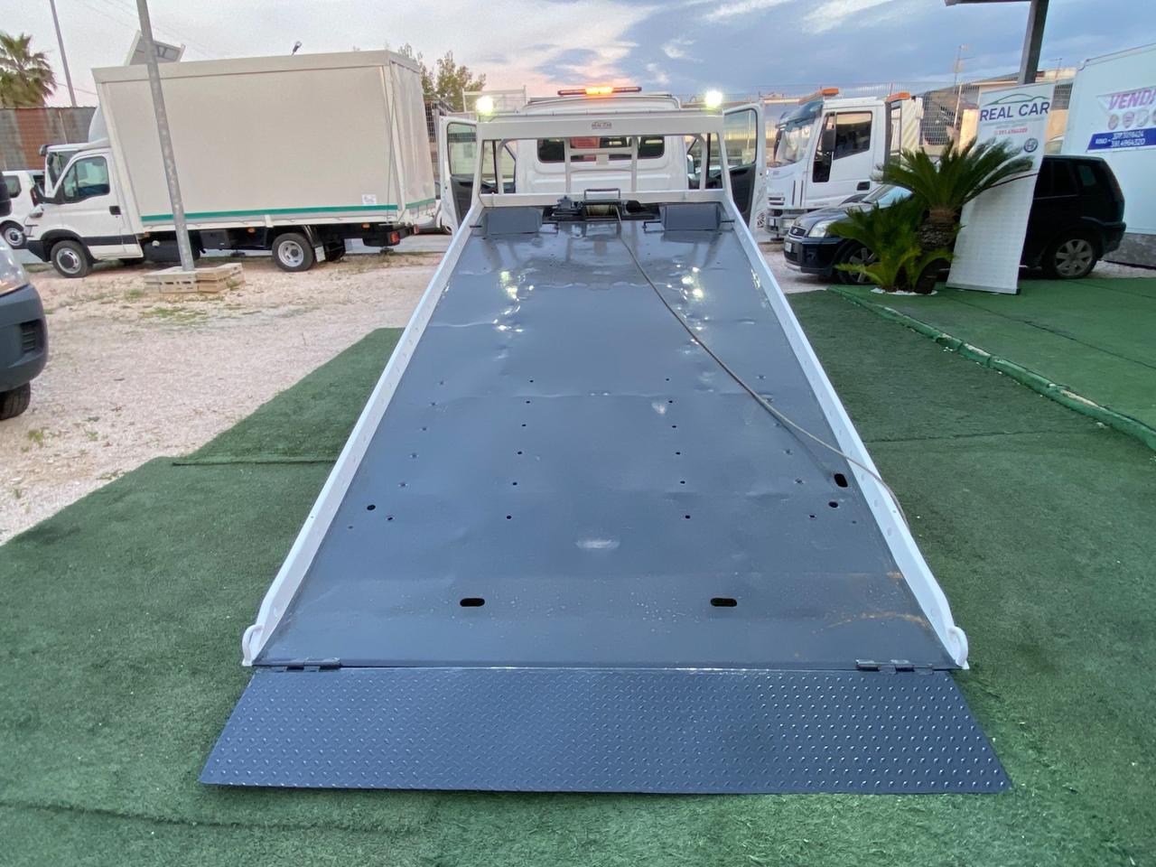 Iveco Daily 35-15 Carroattrezzi Patente B Scarrabile