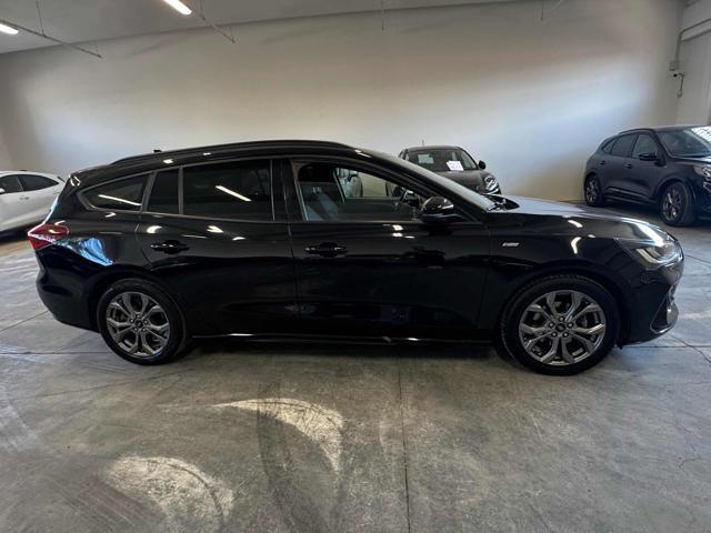 FORD Focus 1.0 EcoBoost Hybrid 125 CV SW ST-Line