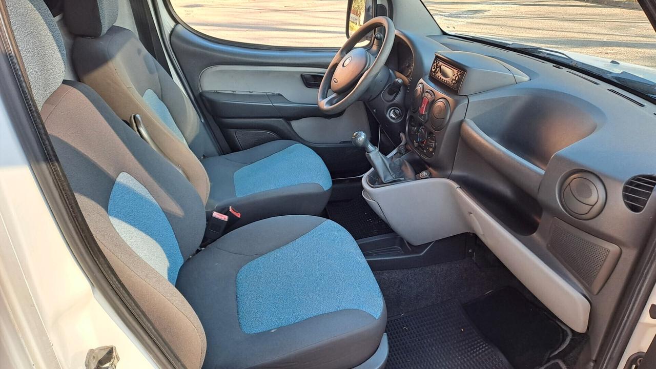 Fiat Doblò LUNGO MAXI -