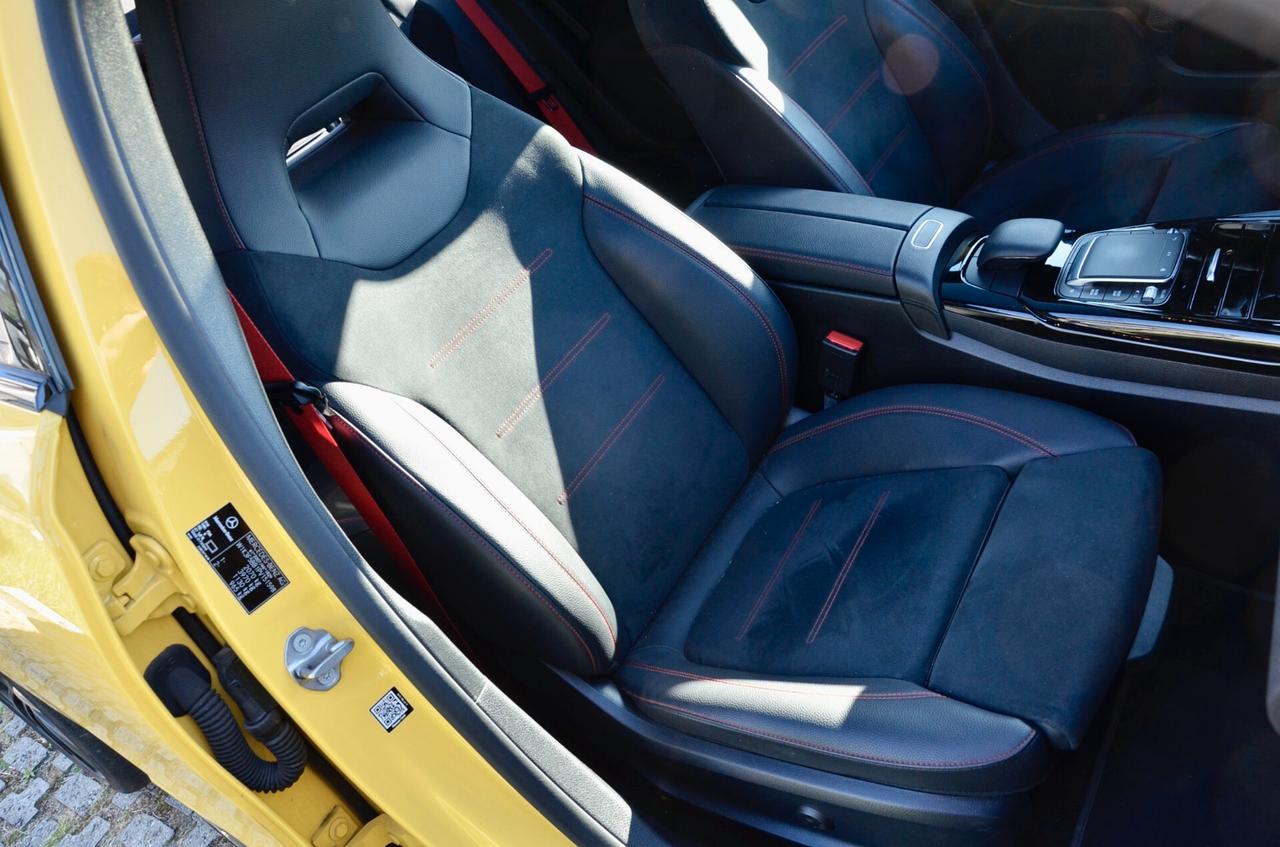 MERCEDES-BENZ A35 AMG 4MATIC 306cv AUTO, UFF ITALIANA, SERVICE MERCEDES, TETTO, MULTIBEAM, RETROCAMERA, LUCI 64 COLORI, 19", PERMUTE