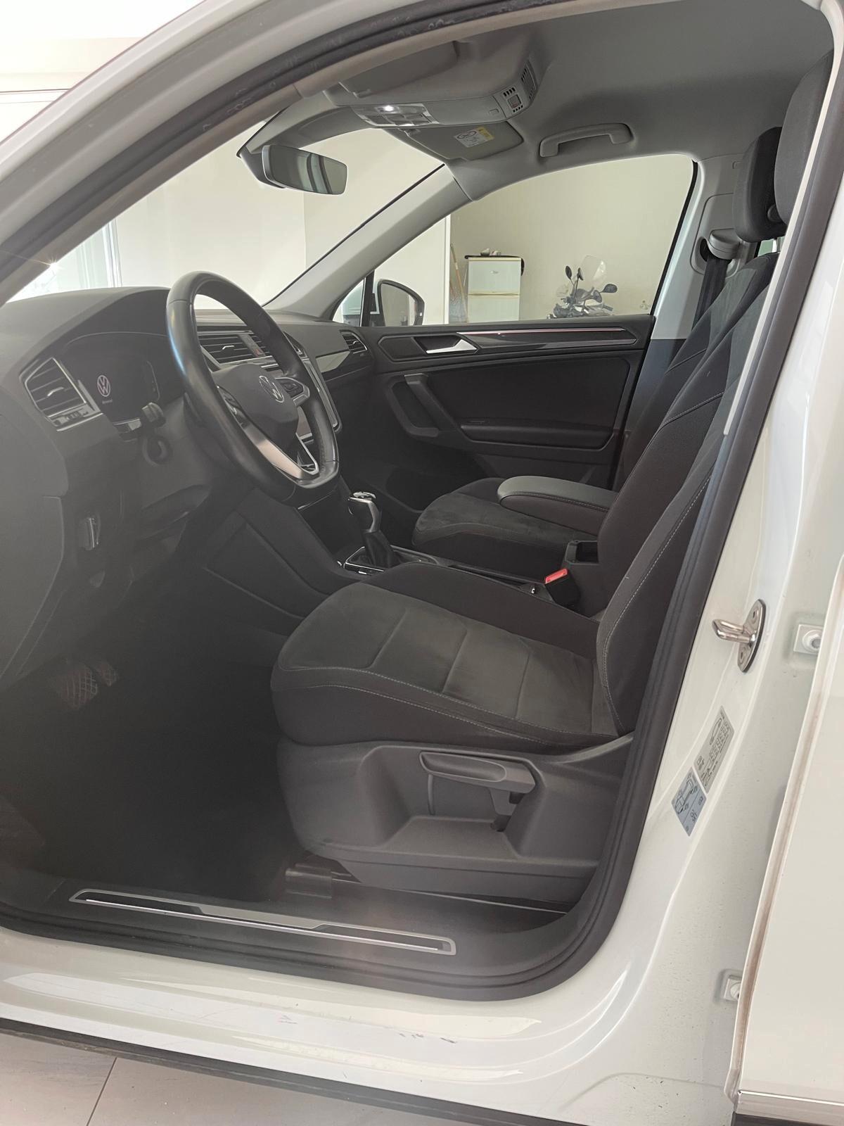 Volkswagen Tiguan 2.0 TDI 150 CV SCR DSG Elegance