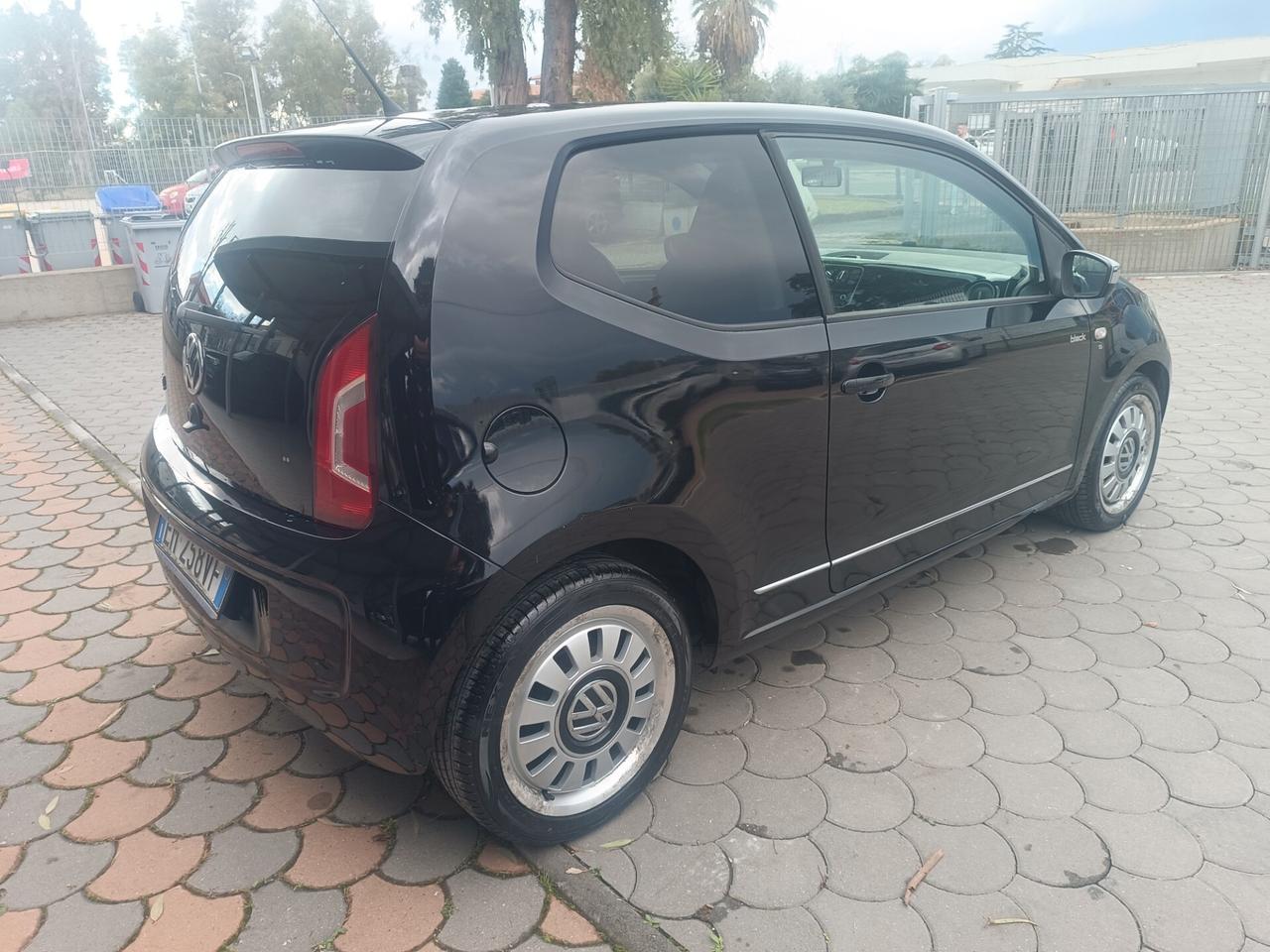 VOLKSWAGEN - Up! - 75 CV 5 porte - UNIPRO. - NEOPATENTATI - FINANZIABILE