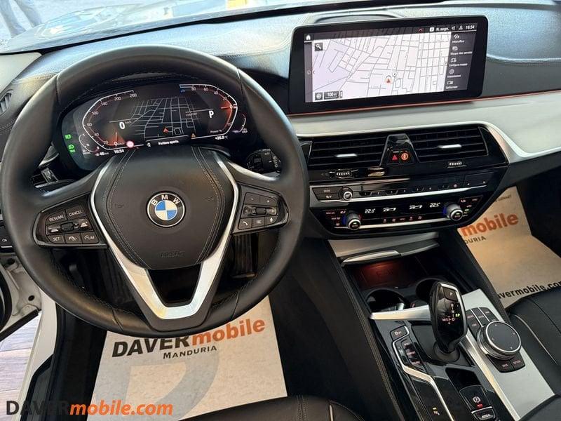 BMW Serie 5 520d 48V Touring Luxury TETTO PAN