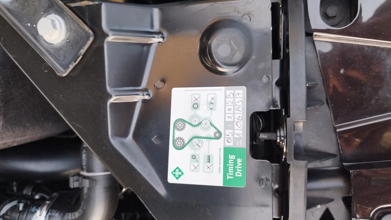 Lancia Delta 1.6 MJT DPF 105 CV Silver