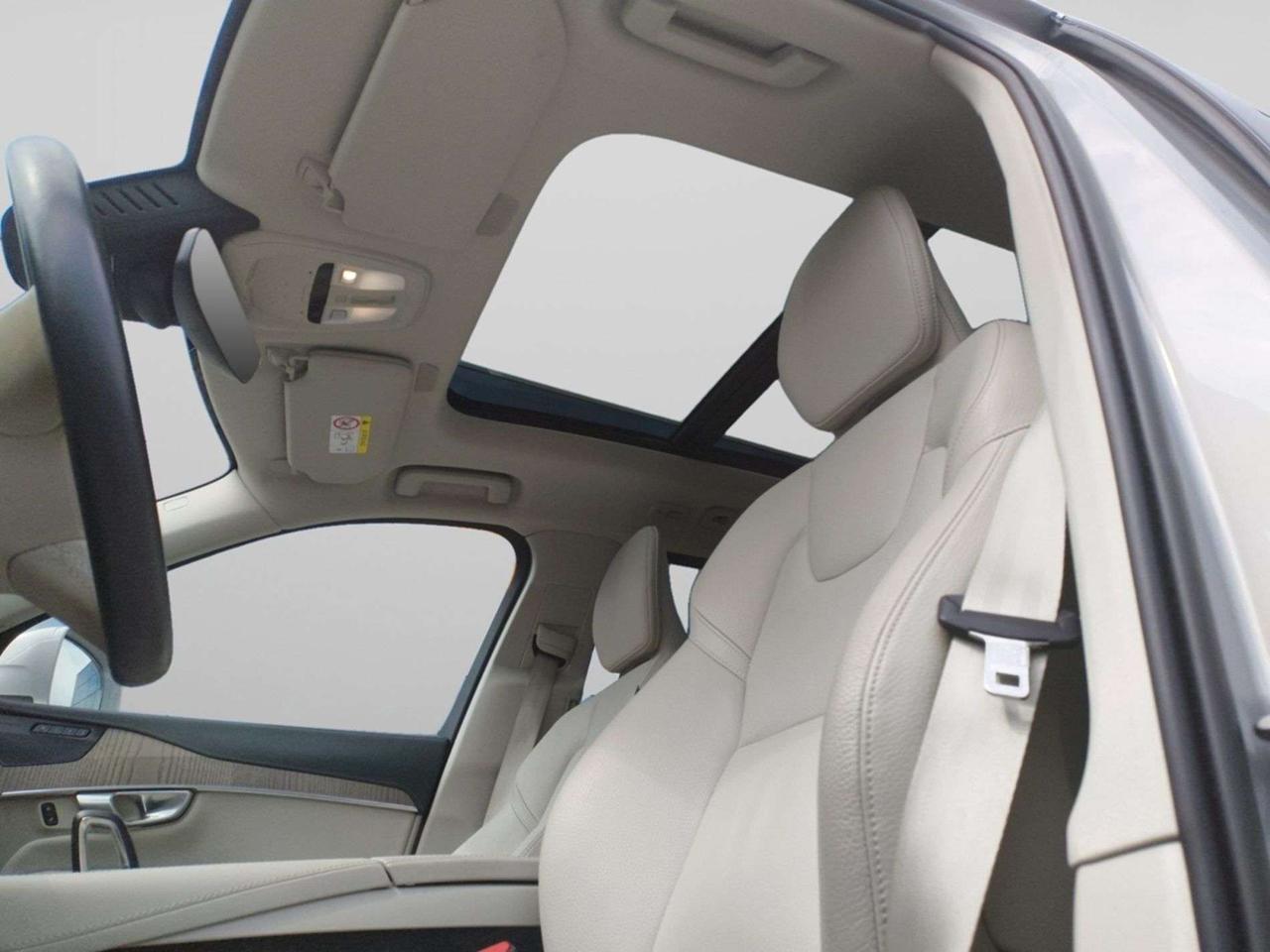 Volvo XC90 VOLVO XC90 B5 (d) AWD automatico Plus Bright