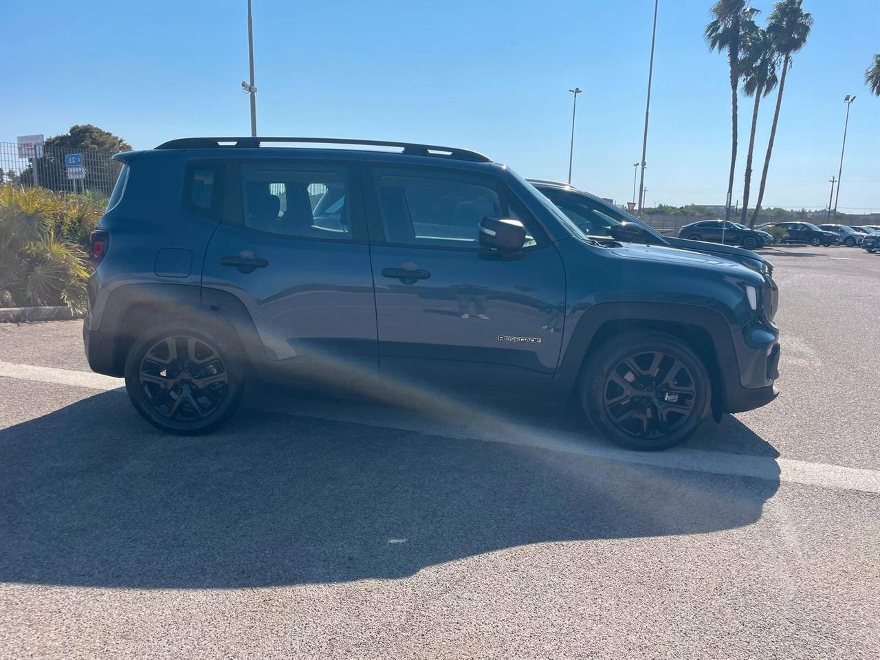 Jeep Renegade 1.5 Turbo T4 MHEV Summit