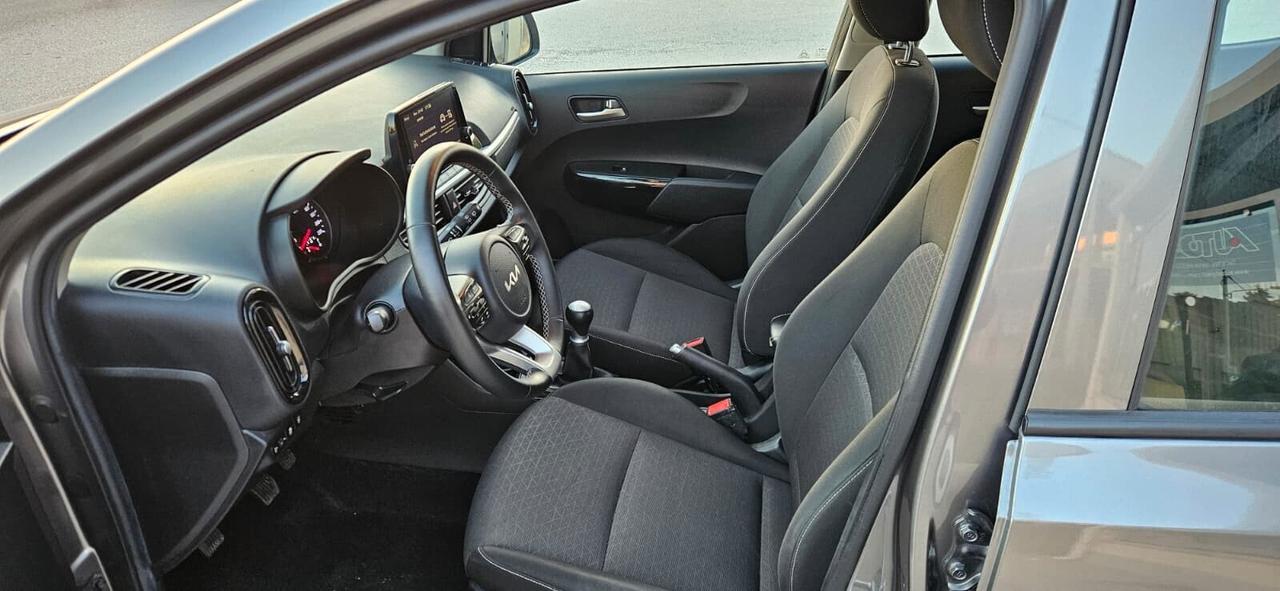 Kia Picanto 1.0 benzina X Line