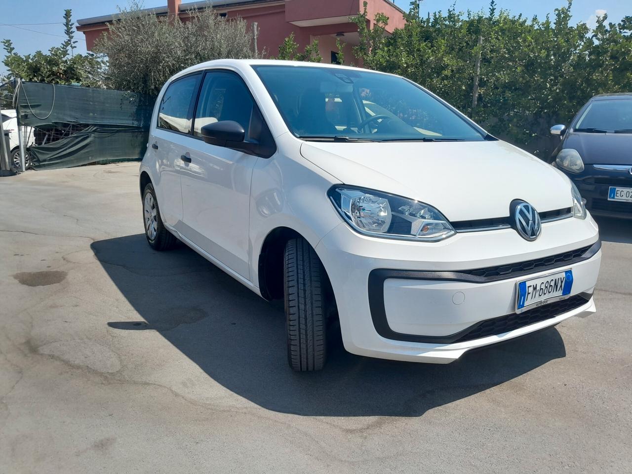 Volkswagen up! 1.0 5p. move