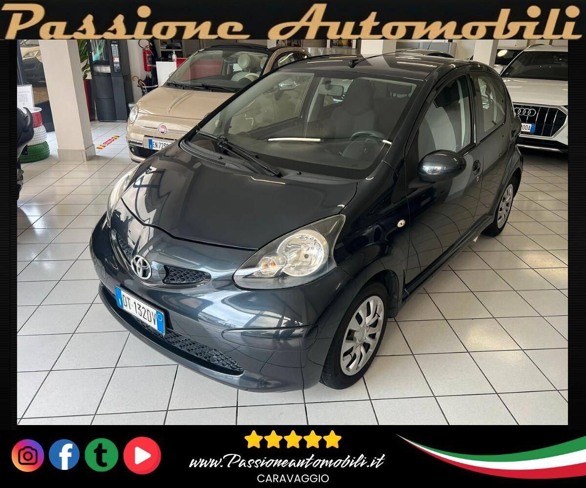 Toyota Aygo 1.0 12V VVT-i 5 porte Now