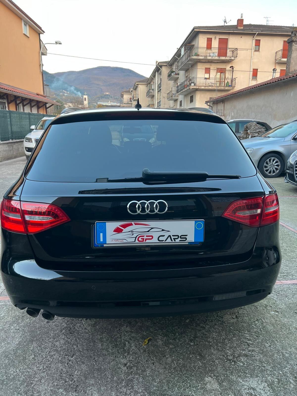 Audi A4 Avant 2.0 TDI 143CV Advanced S-line GARANZIA