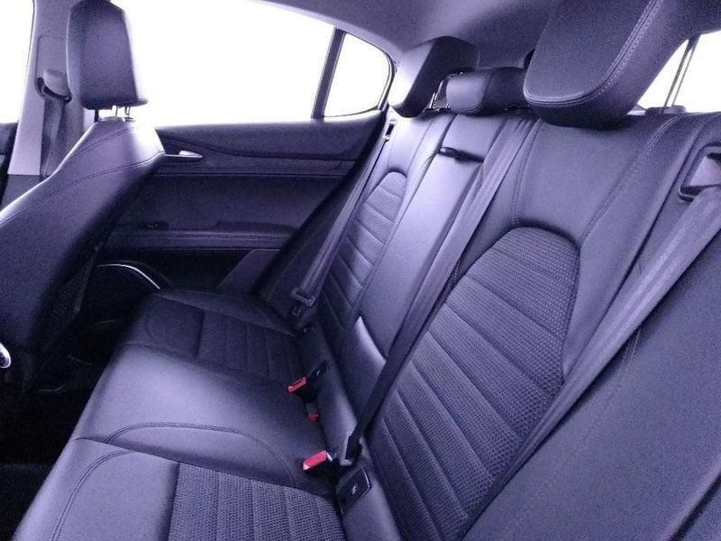 Alfa Romeo Stelvio 2.2 t Executive Q4 210cv auto my19