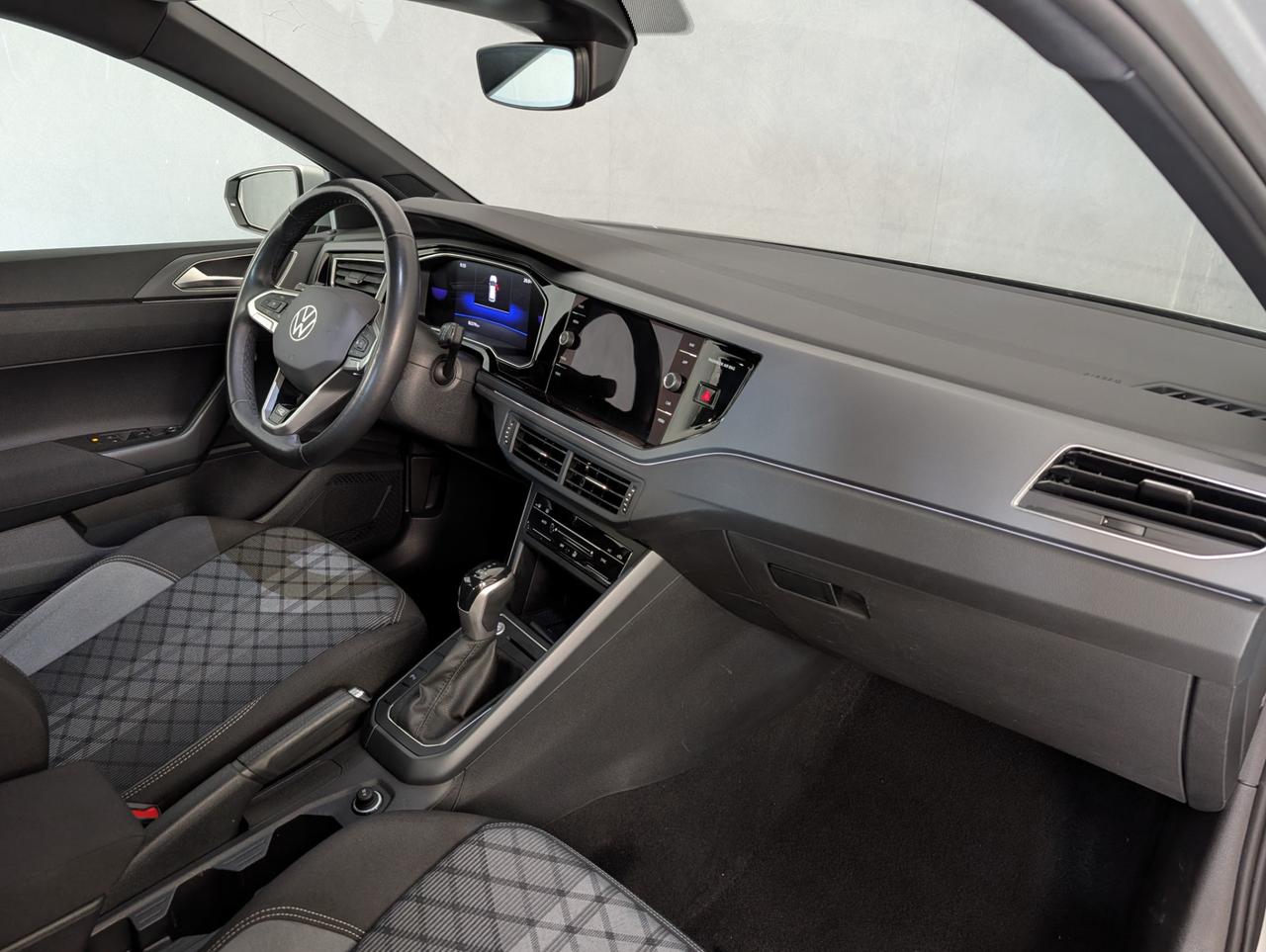Volkswagen Polo 1.0 TSI 95cv DSG R-Line