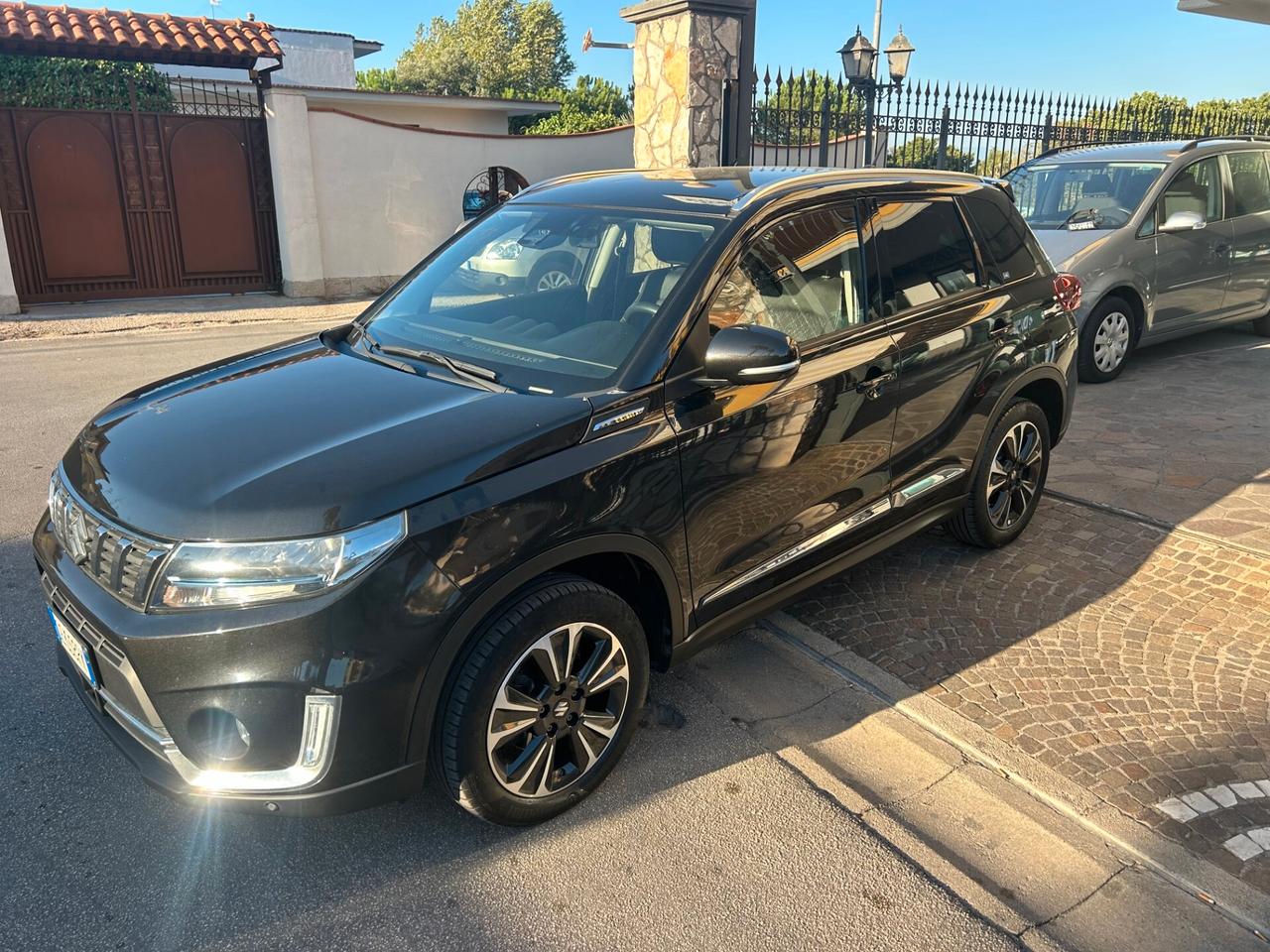 Suzuki Vitara 1.4 Hybrid Top